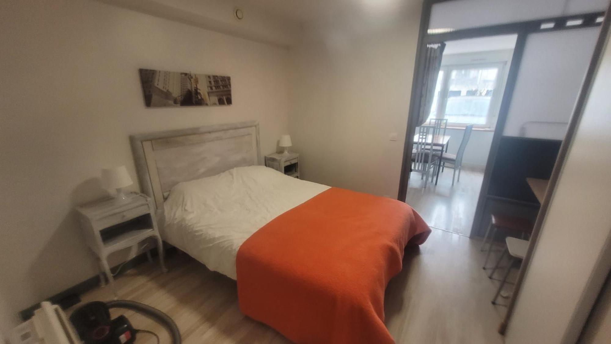 Charmant Appartement Charency-Vezin Esterno foto