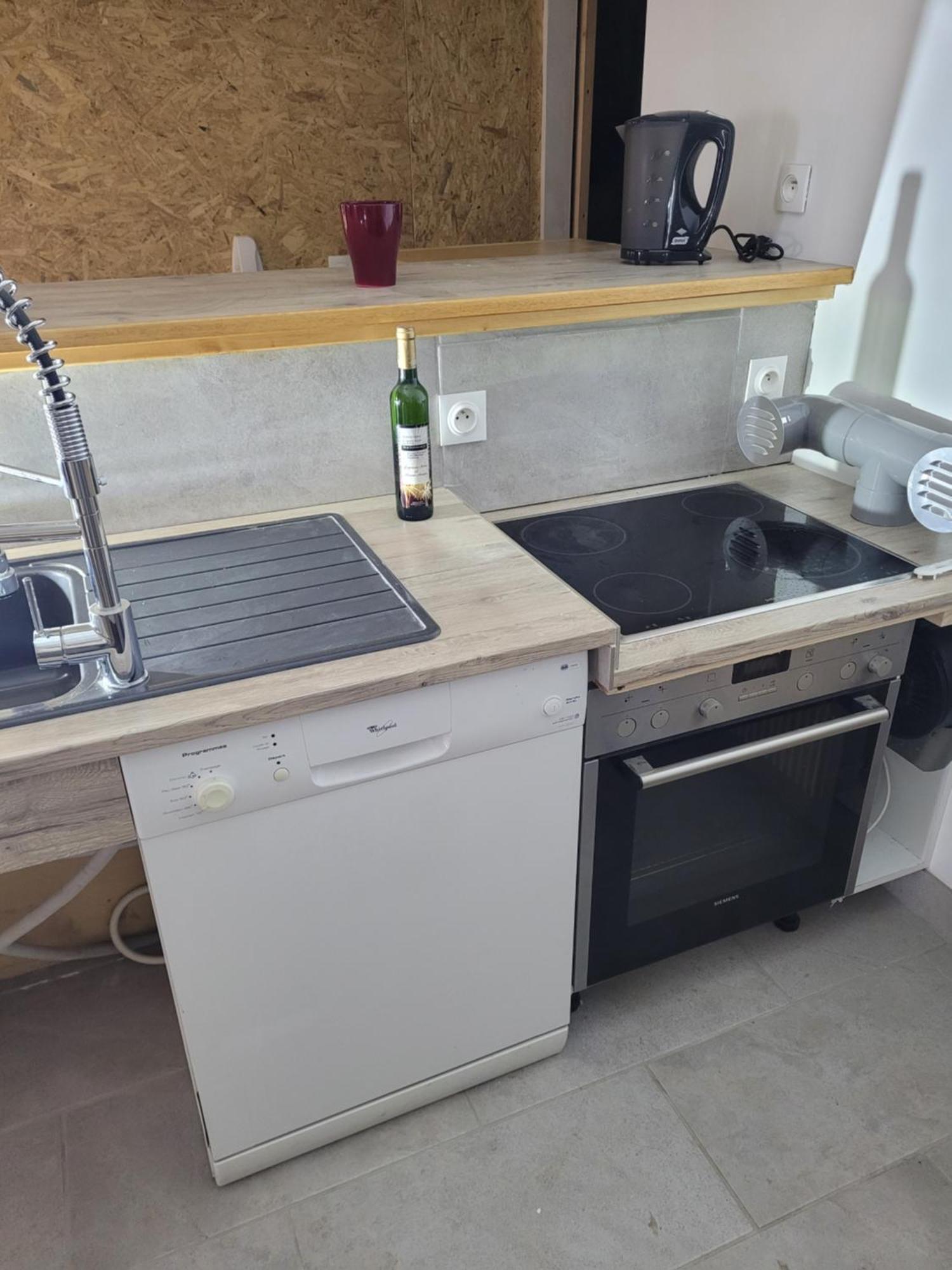Charmant Appartement Charency-Vezin Esterno foto